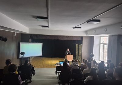 В ГБПОУ «Пермский краевой колледж искусств и культуры» состоялась XVIII Краевая научно-практическая конференция преподавателей и студентов специальности «Сольное и хоровое народное пение» на тему: «Региональная народная культура: творчество, исполнительство, перспективы образования».